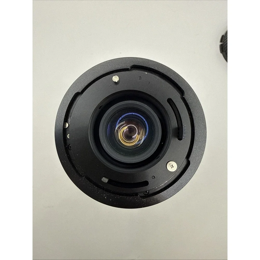 samyang mc auto zoom 1:.4-5.6 f=28-200mm